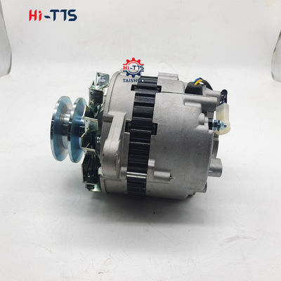 Der Baggermotor-Alternator 51-8085 34368-02300 24V 55A.